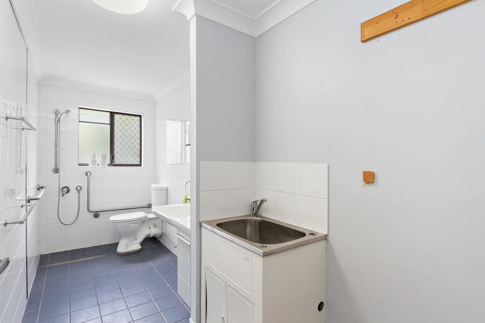 2/5 Grosvenor Road Indooroopilly QLD 4068, Indooroopilly - Thumbnail 7
