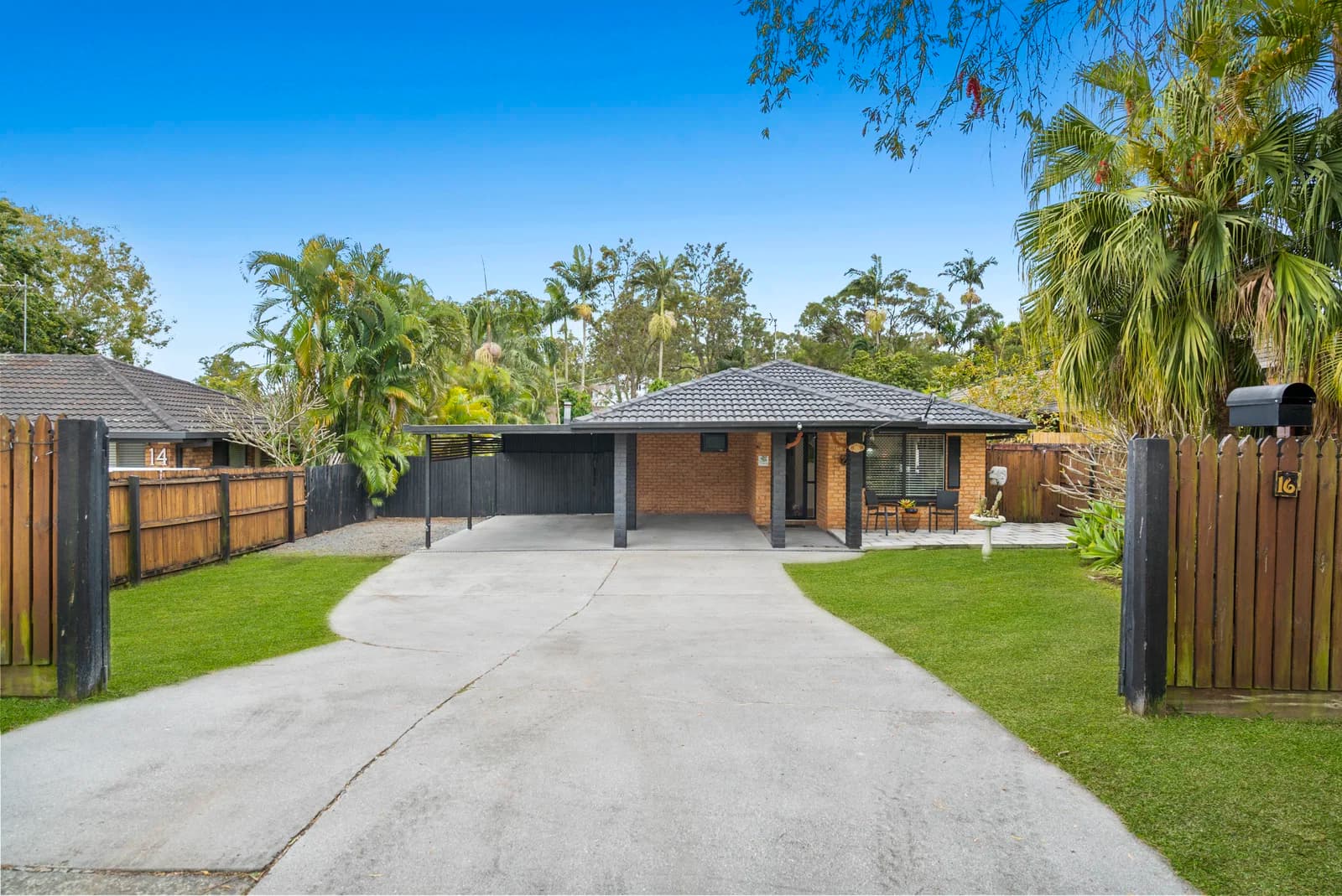 16 Twilight Drive, Mudgeeraba, QLD, 4213, Mudgeeraba - Thumbnail 2