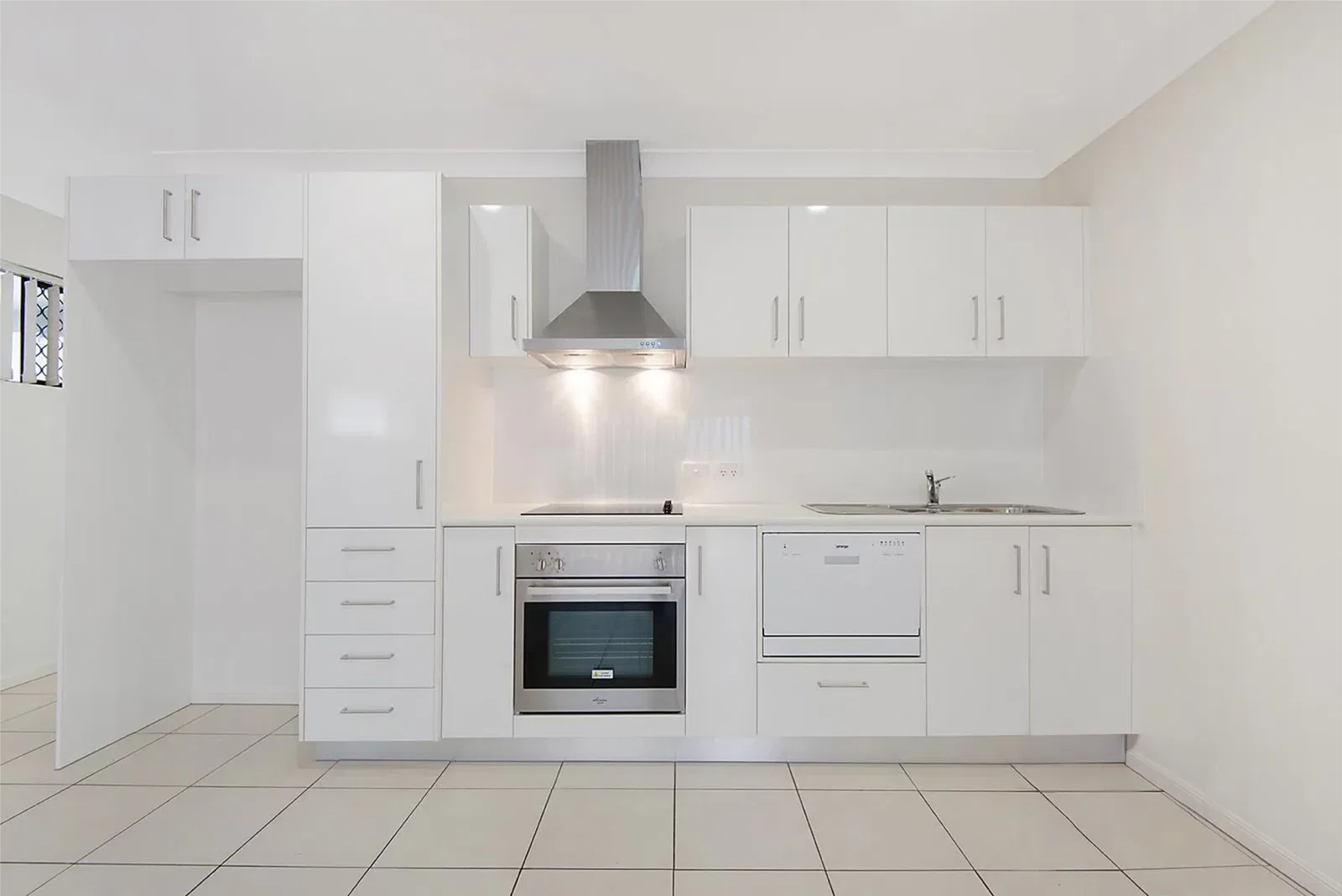 4/282 Brisbane Street, West Ipswich, QLD, 4305, West Ipswich - Thumbnail 2