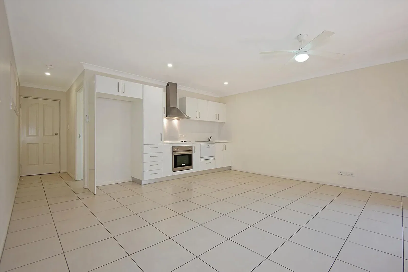 4/282 Brisbane Street, West Ipswich, QLD, 4305, West Ipswich - Thumbnail 3