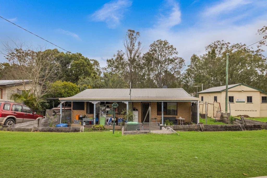 12 Mihi Street, Brassall, QLD, 4305, Brassall - Thumbnail 2