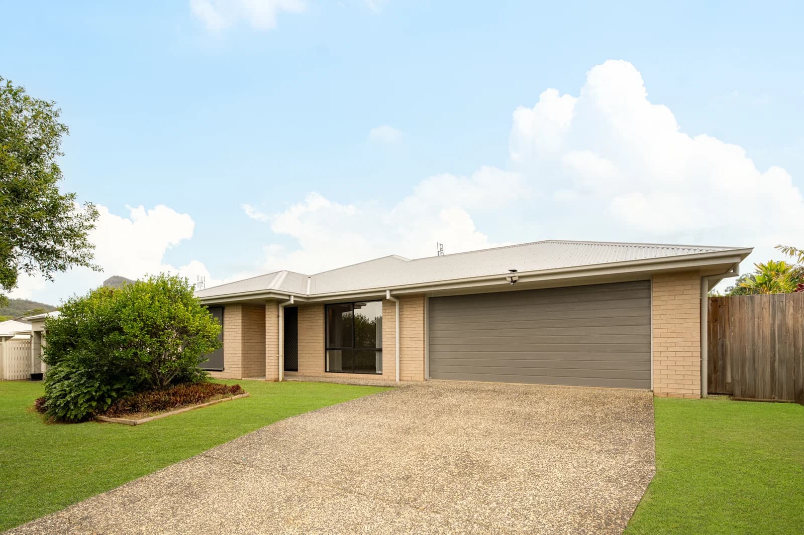 54 Clark Avenue, Glass House Mountains, QLD, 4518, Glass House Mountains - Thumbnail 2