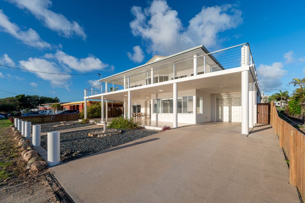 15 Bluewater Parade, Bowen, QLD, 4805, Bowen - Thumbnail 2