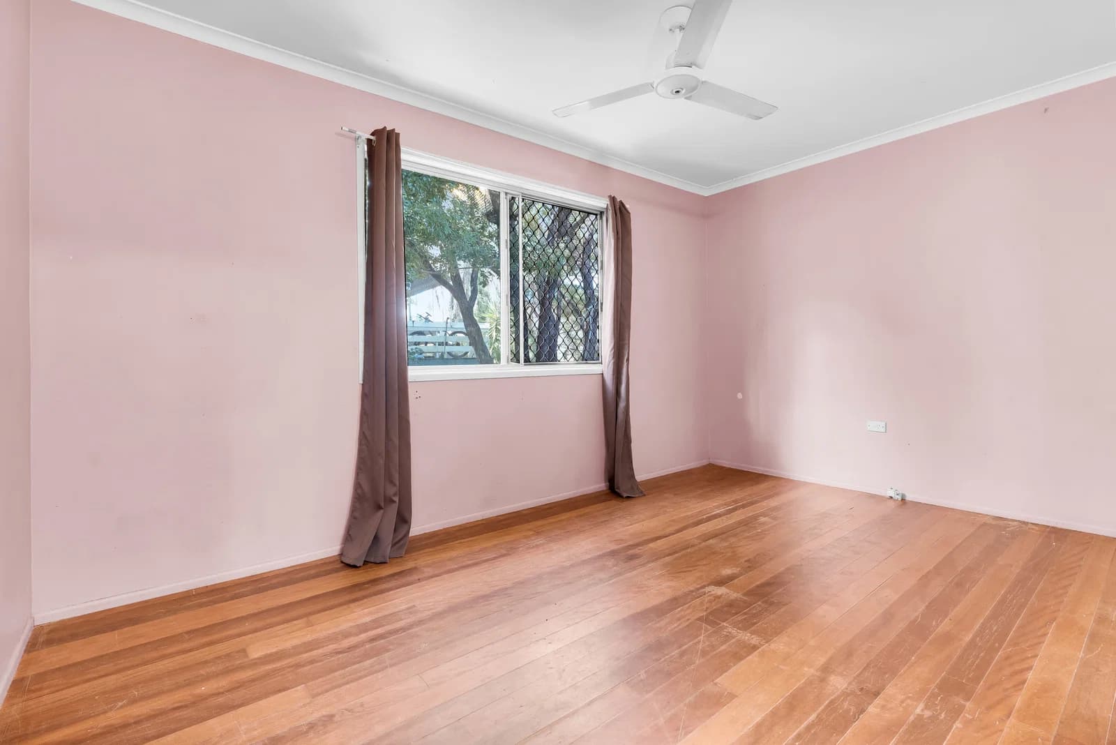 27 Cramp Street, Goodna, QLD, 4300, Goodna - Thumbnail 7