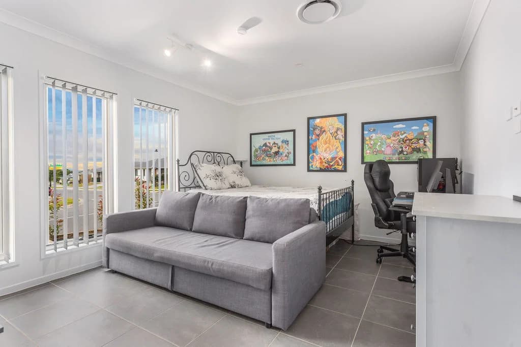 2 Hibbard Court, Collingwood Park, QLD, 4301, Collingwood Park - Thumbnail 3