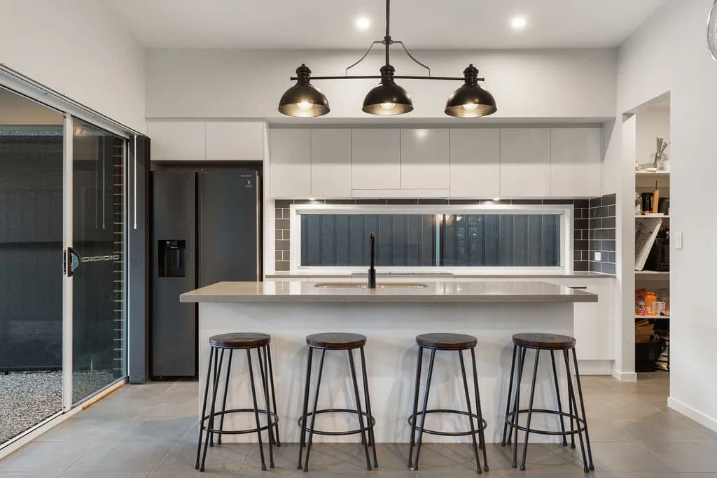 2 Hibbard Court, Collingwood Park, QLD, 4301, Collingwood Park - Thumbnail 8