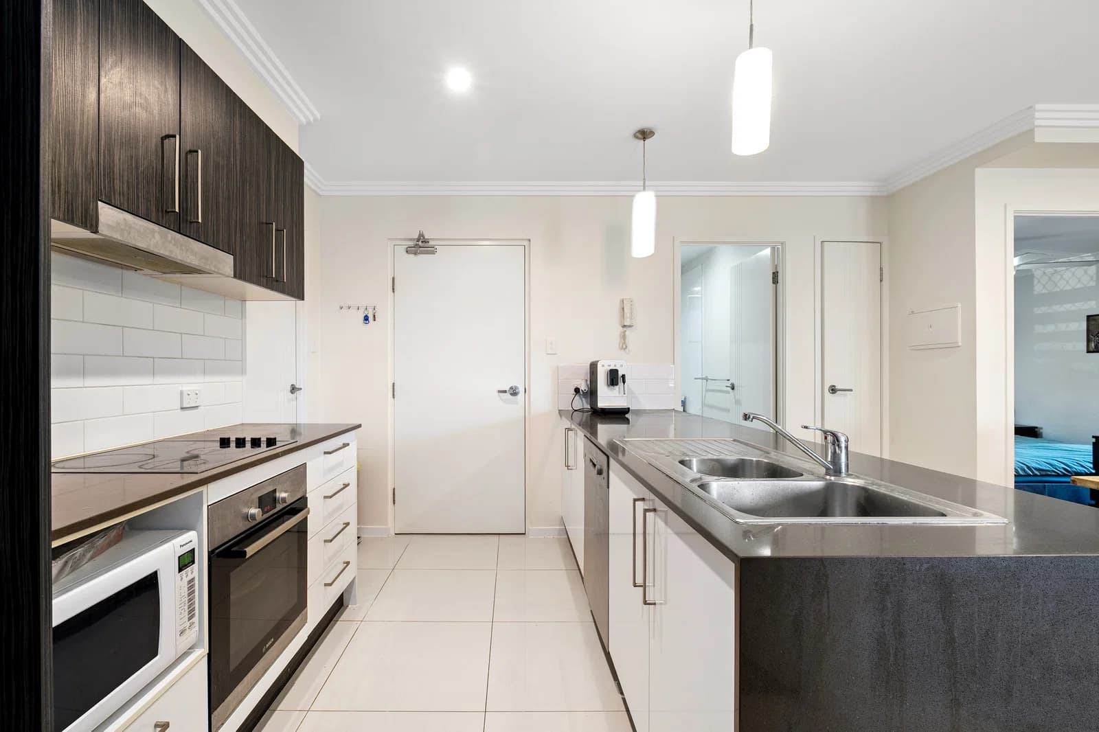 1/2 Hicks Street, Mount Gravatt East, QLD, 4122, Mount Gravatt East - Thumbnail 3