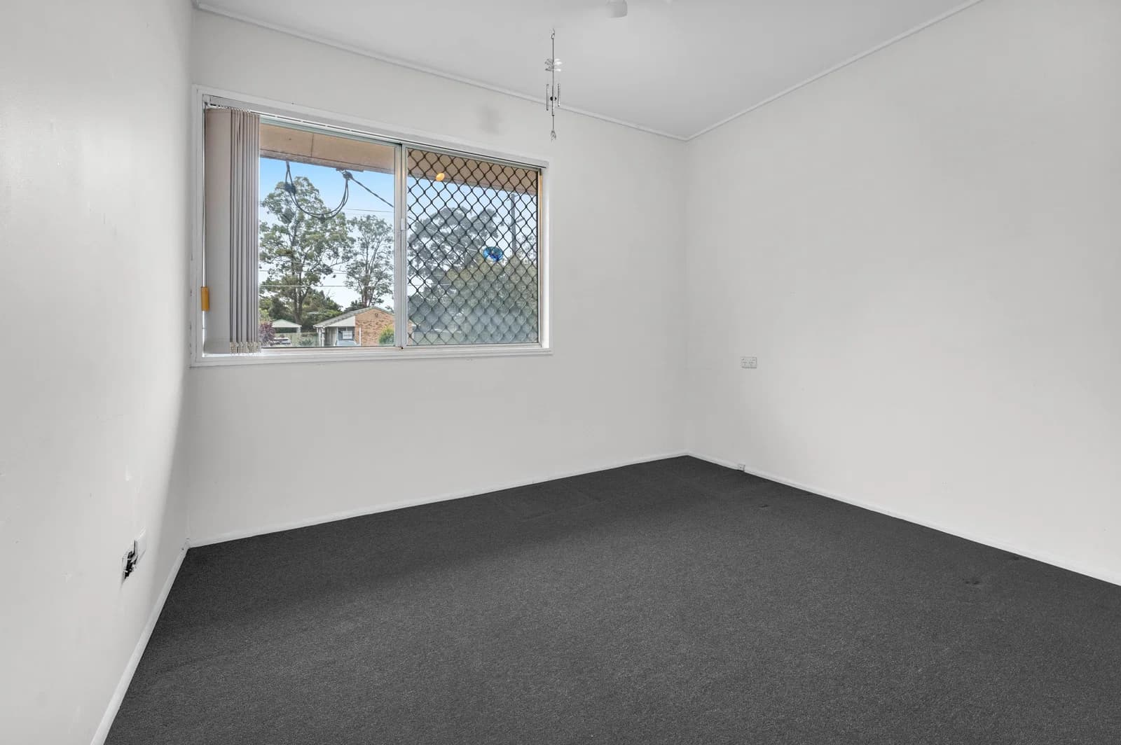 121 Mayes Avenue, Kingston, QLD, 4114, Kingston - Thumbnail 8