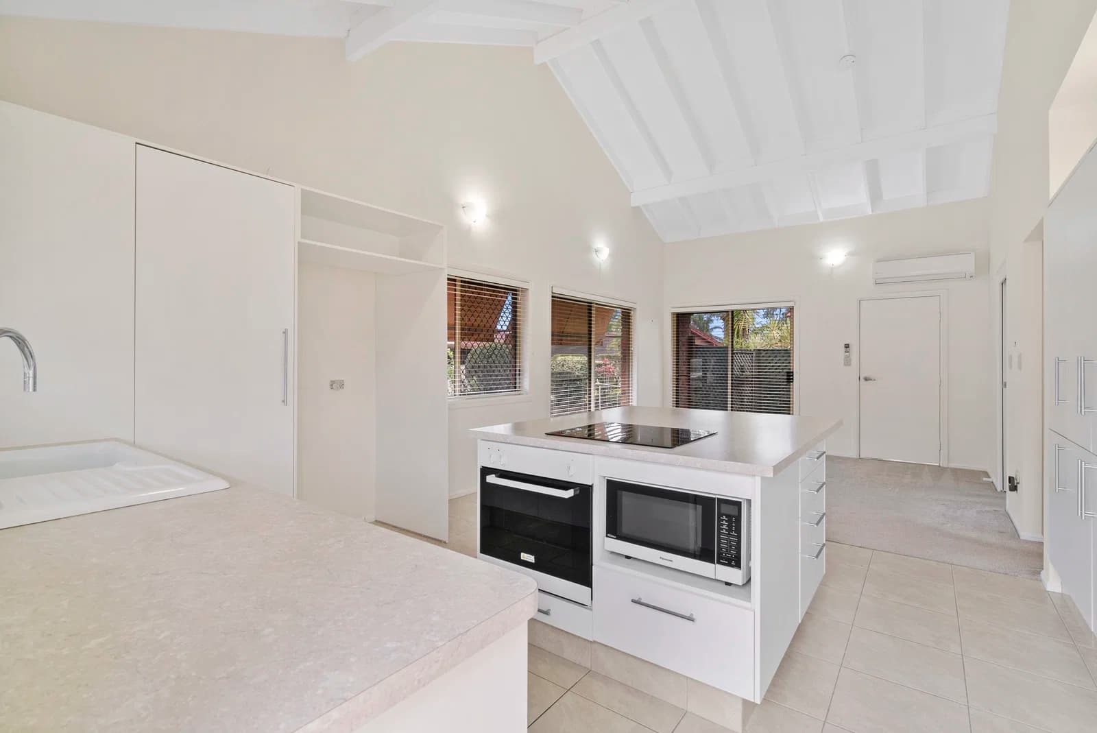 18/37 Old Coach Road, Tallai, QLD, 4213, Tallai - Image 1