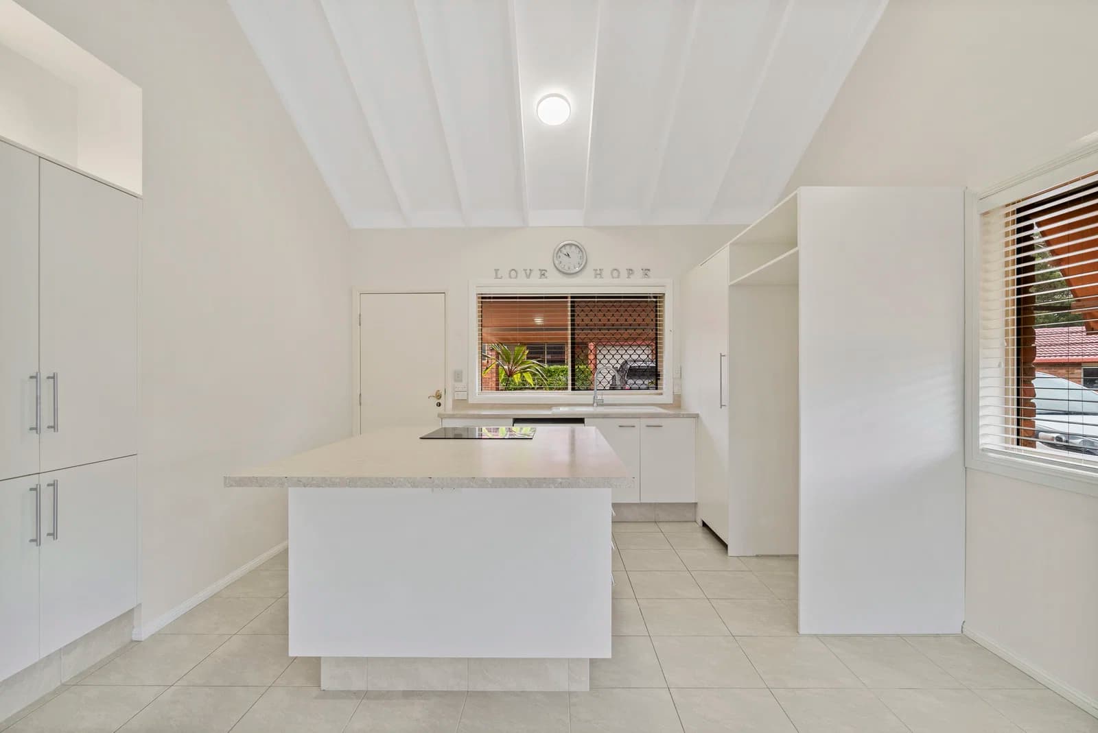 18/37 Old Coach Road, Tallai, QLD, 4213, Tallai - Thumbnail 2