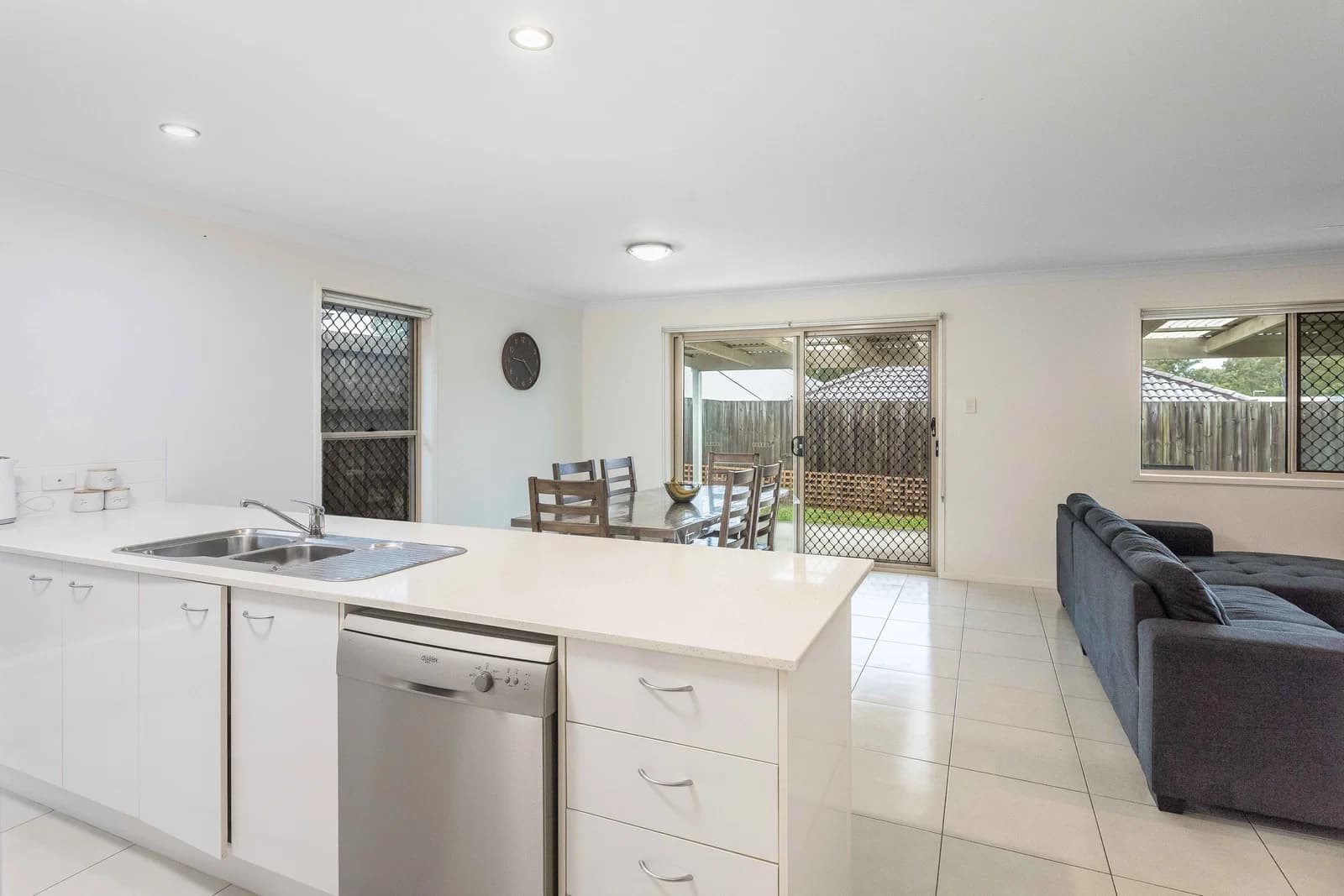 4 Meldrum Street, Kallangur, QLD, 4503, Kallangur - Thumbnail 4