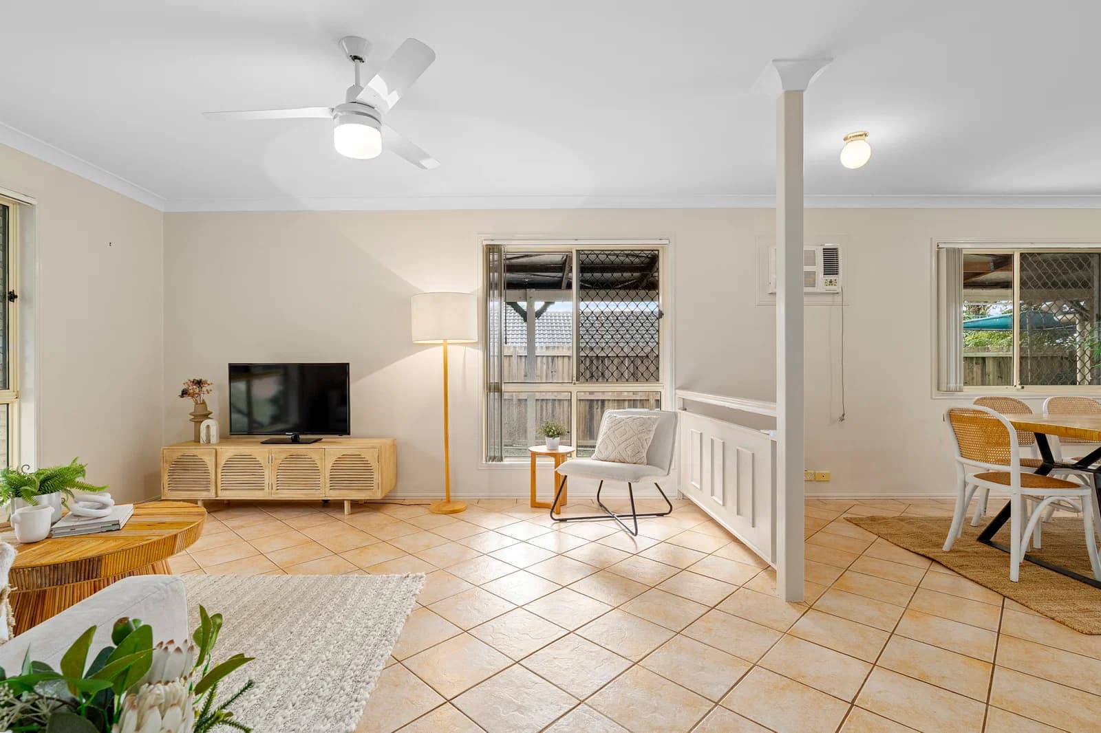20 Chatfield Street, Edens Landing, QLD, 4207, Edens Landing - Thumbnail 3