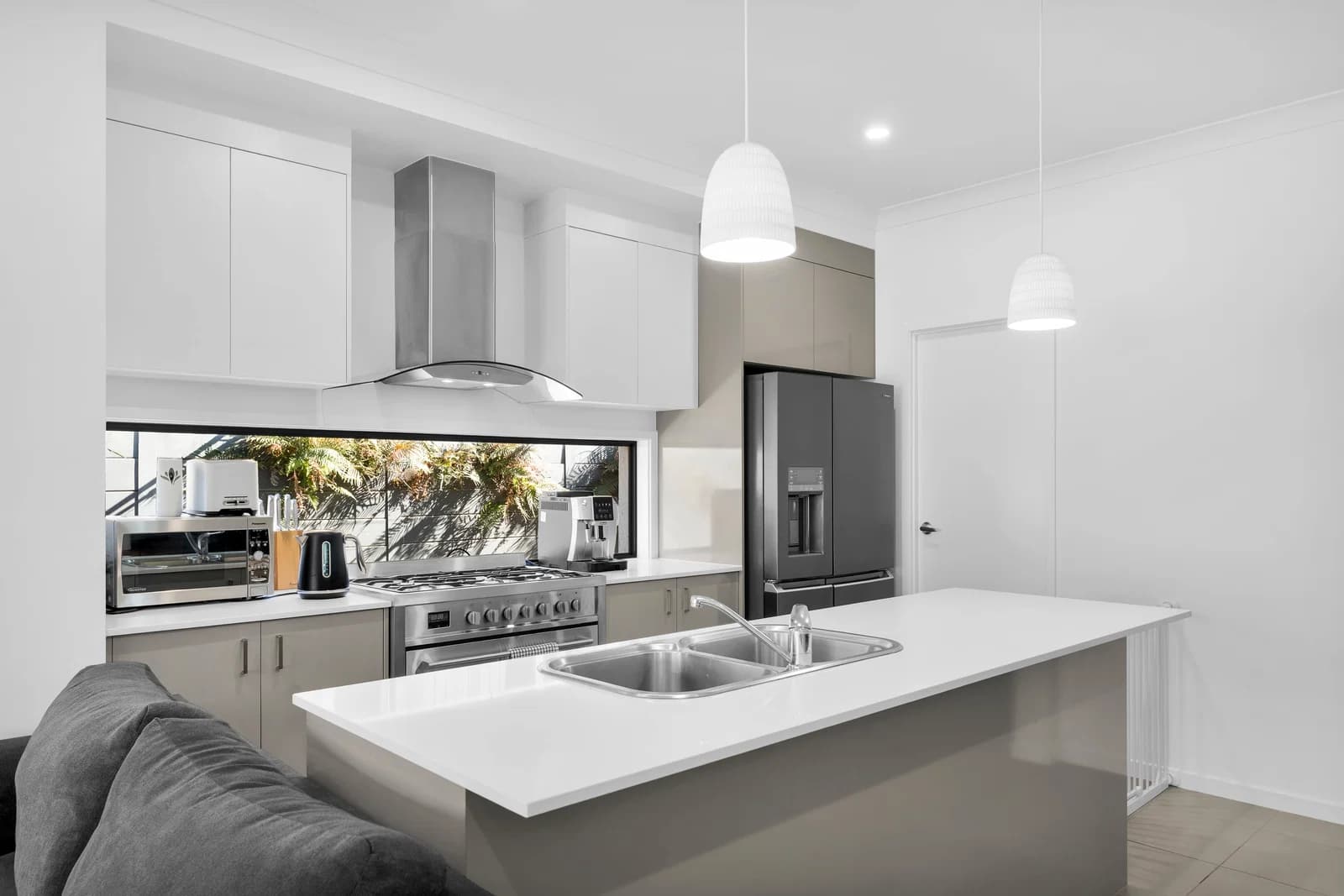 6 Kippen Close, Spring Mountain, QLD, 4300, Spring Mountain - Thumbnail 3