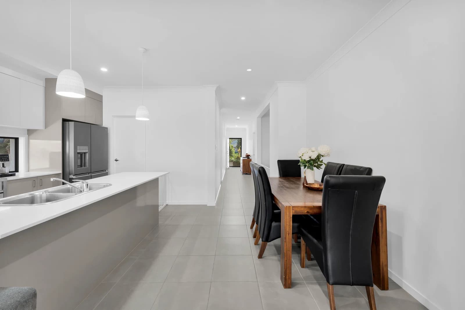 6 Kippen Close, Spring Mountain, QLD, 4300, Spring Mountain - Thumbnail 4
