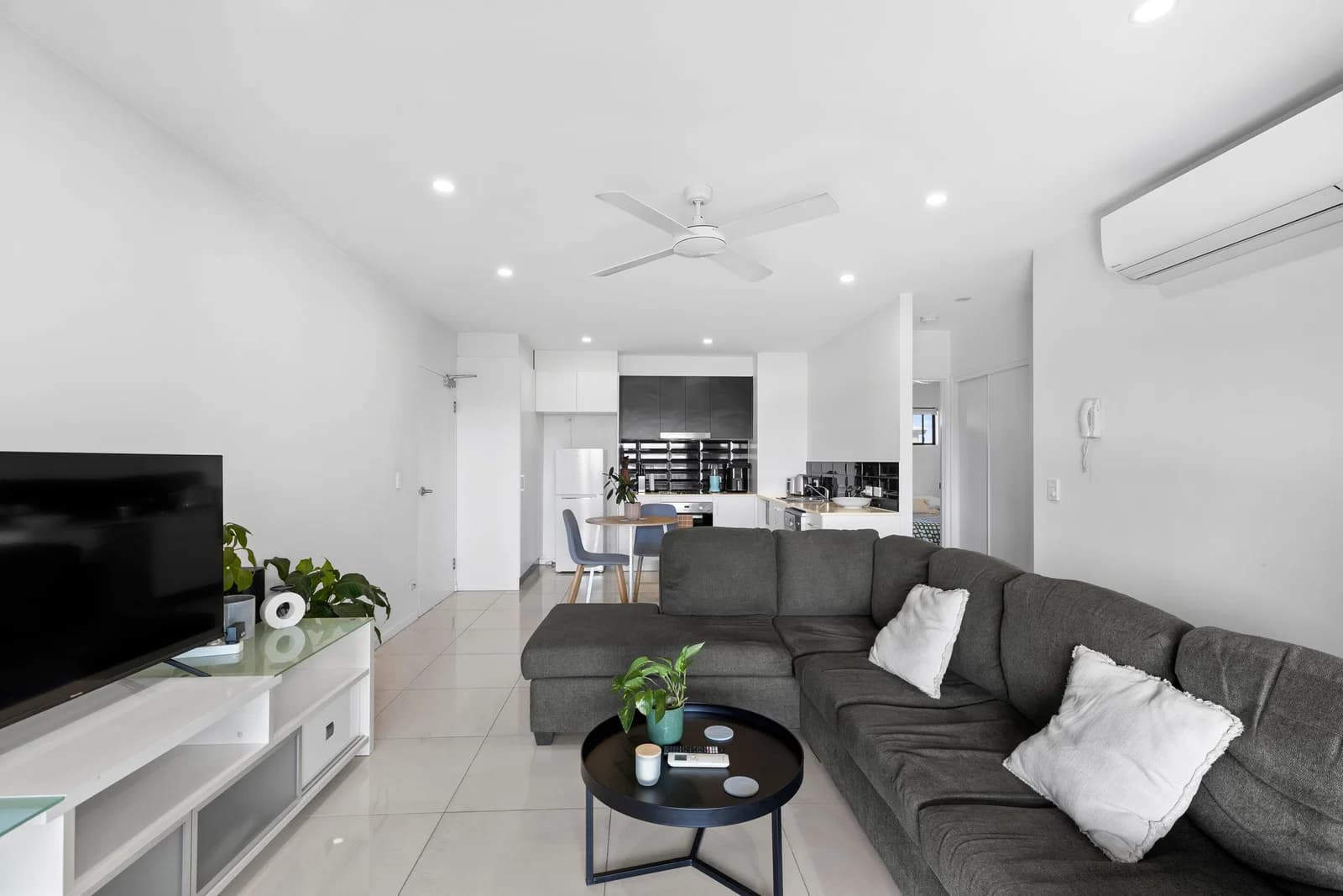 6/79 Beaudesert Road, Moorooka, QLD, 4105, Moorooka - Thumbnail 3