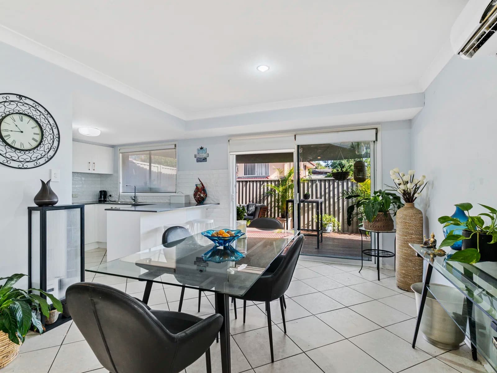17 / 12 Sarath, Mudgeeraba, QLD, 4213, Mudgeeraba - Thumbnail 2