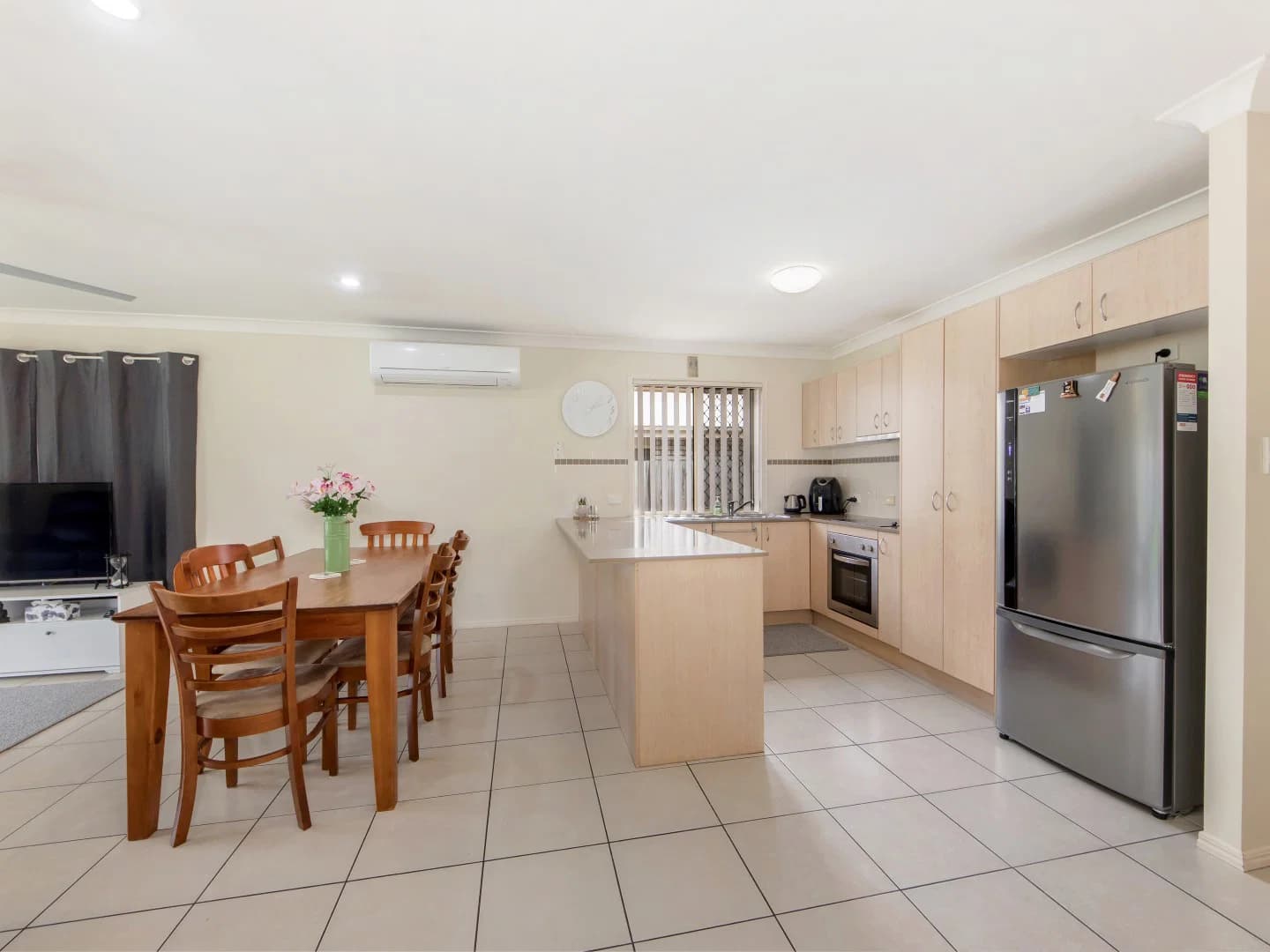 58 Dornoch Crescent, Raceview, QLD, 4305, Raceview - Thumbnail 4