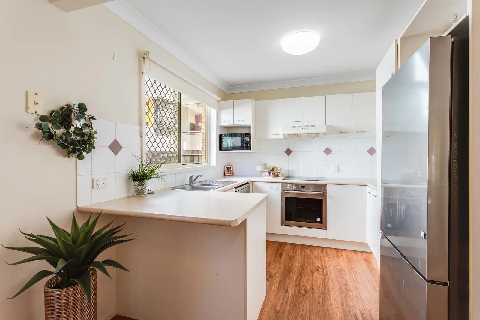 7/14 Young Street, Petrie, QLD, 4502, Petrie - Thumbnail 3