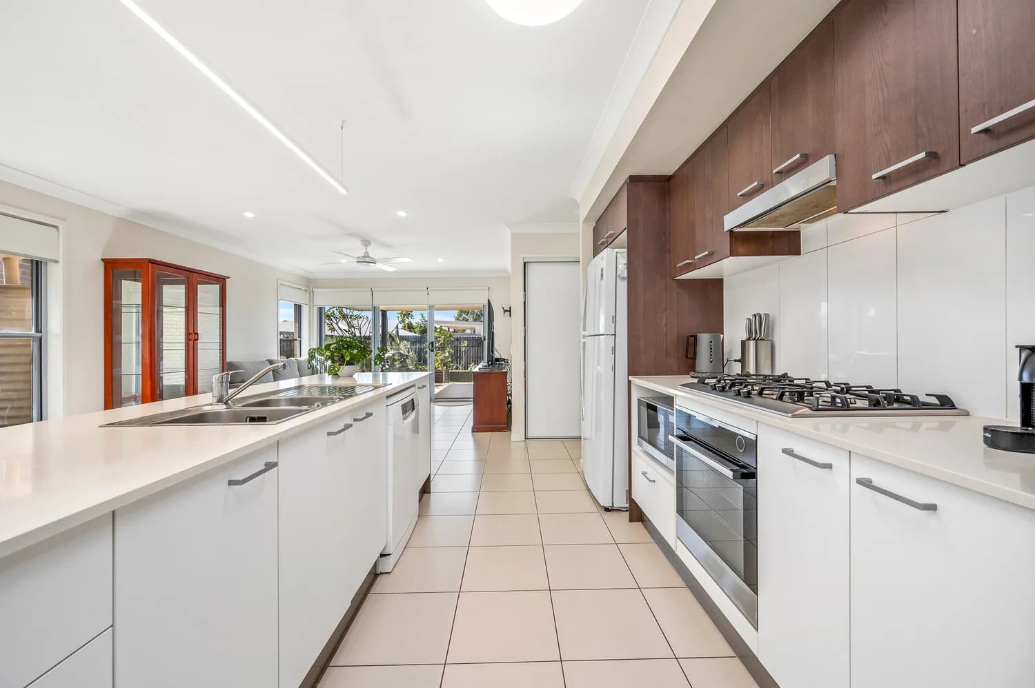 10 Wildwood Circuit, Mango Hill, QLD, 4509, Mango Hill - Thumbnail 6
