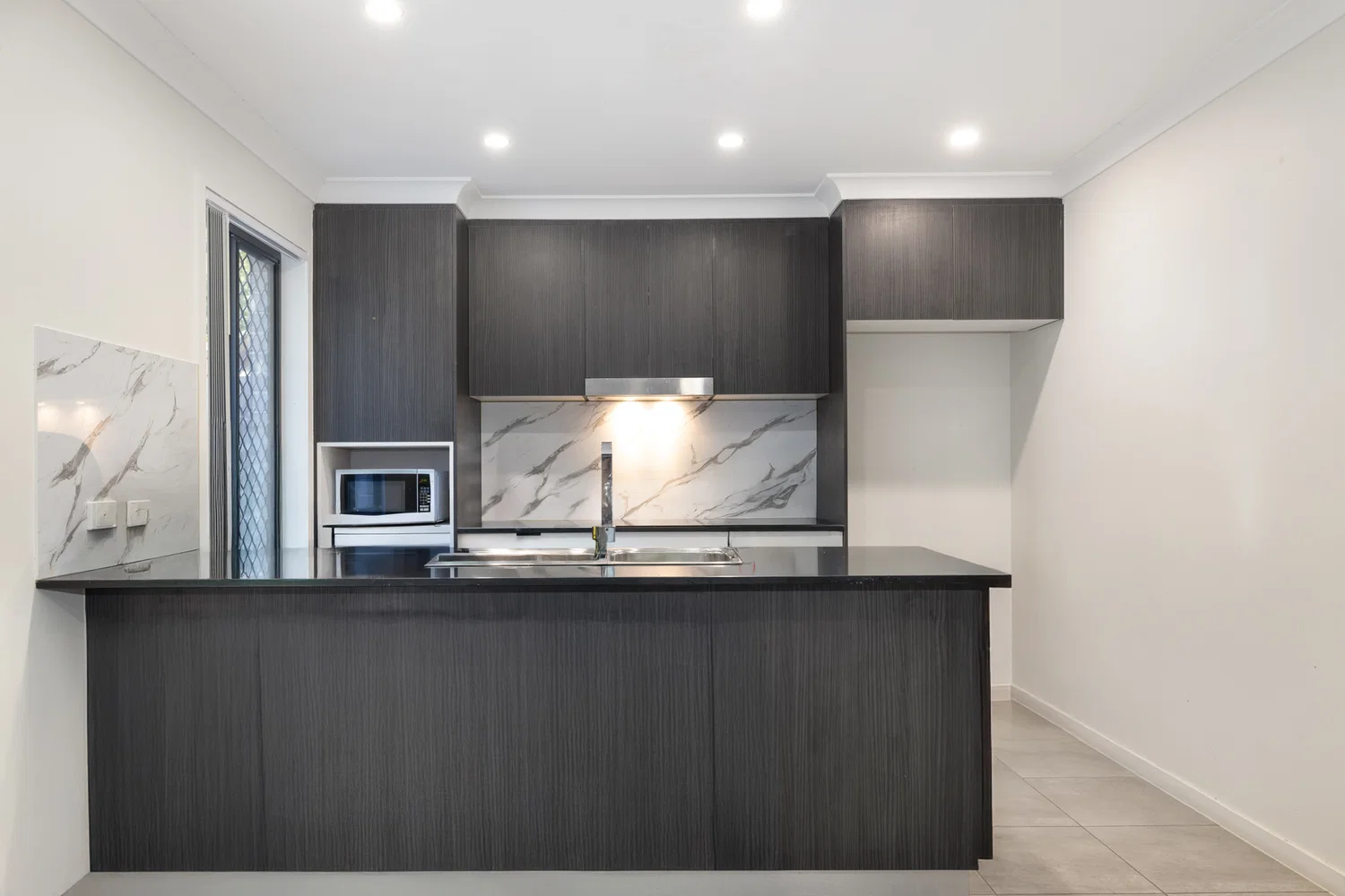 8/3 Chelmsford Road, Mango Hill, QLD, 4509, Mango Hill - Thumbnail 3