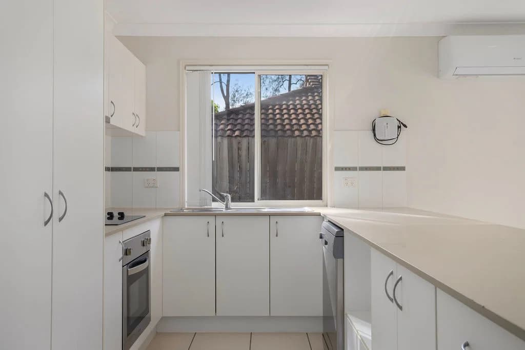 93 McCorry Drive, Collingwood Park, QLD, 4301, Collingwood Park - Thumbnail 4
