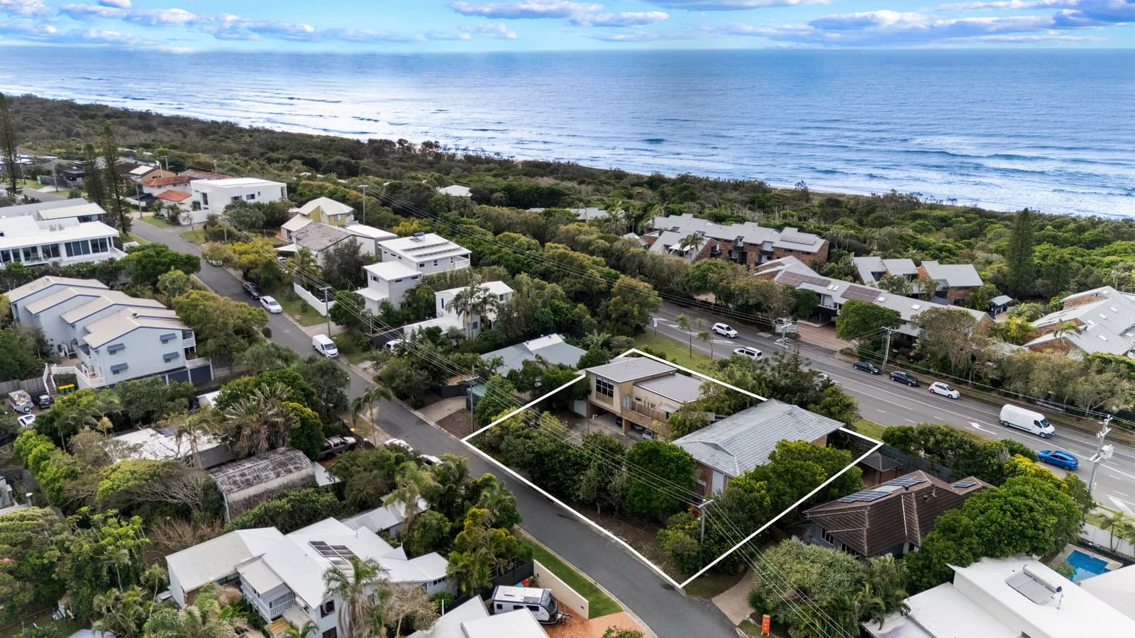 49-51 Kestrel Crescent, Peregian Beach, QLD, 4573, Peregian Beach - Thumbnail 2