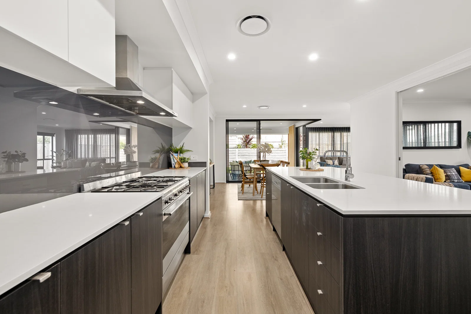 33 Bellflower Street, Collingwood Park, QLD, 4301, Collingwood Park - Thumbnail 3