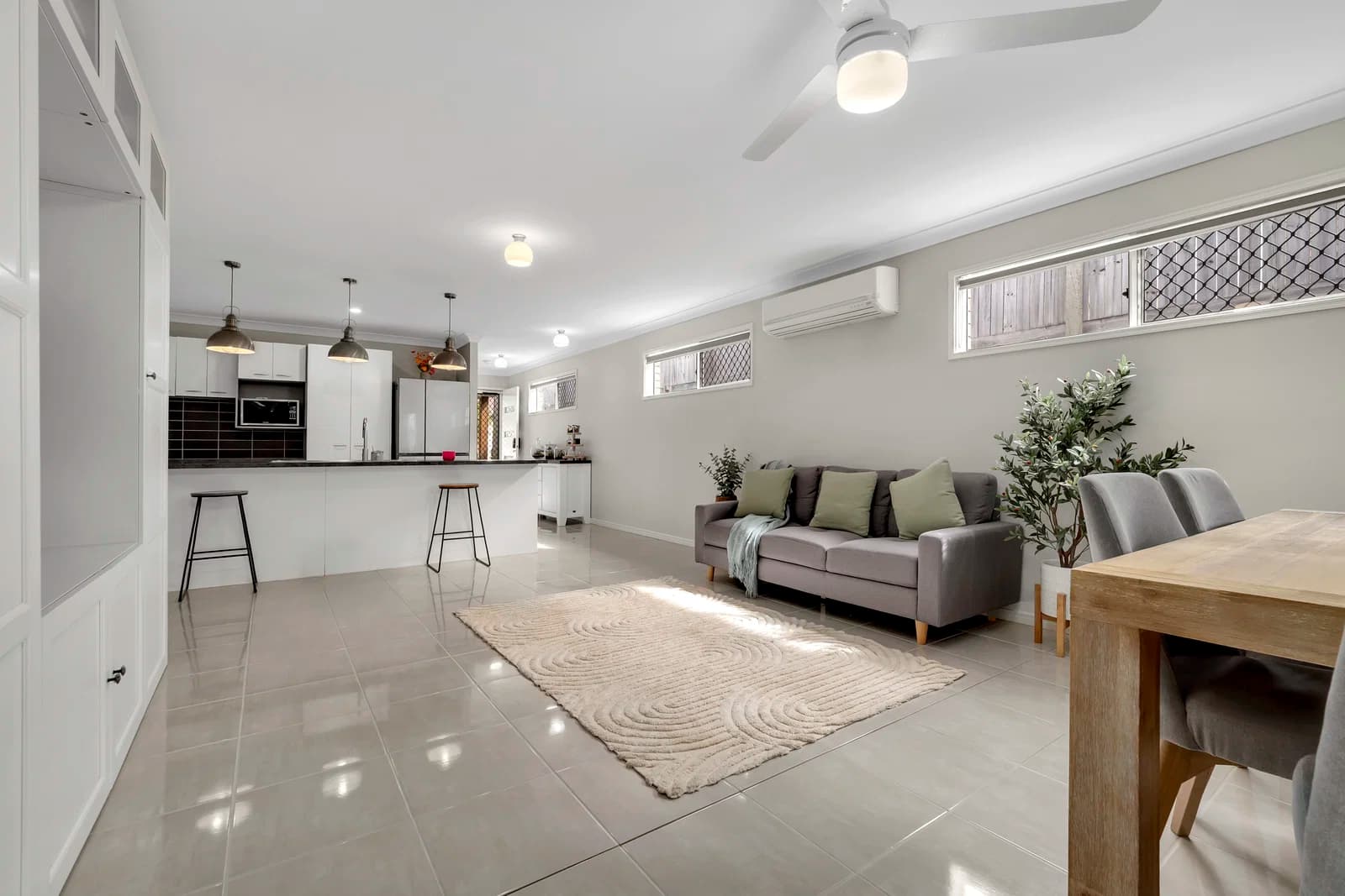 4 Keppel Close, Springfield Lakes, QLD, 4300, Springfield Lakes - Thumbnail 3