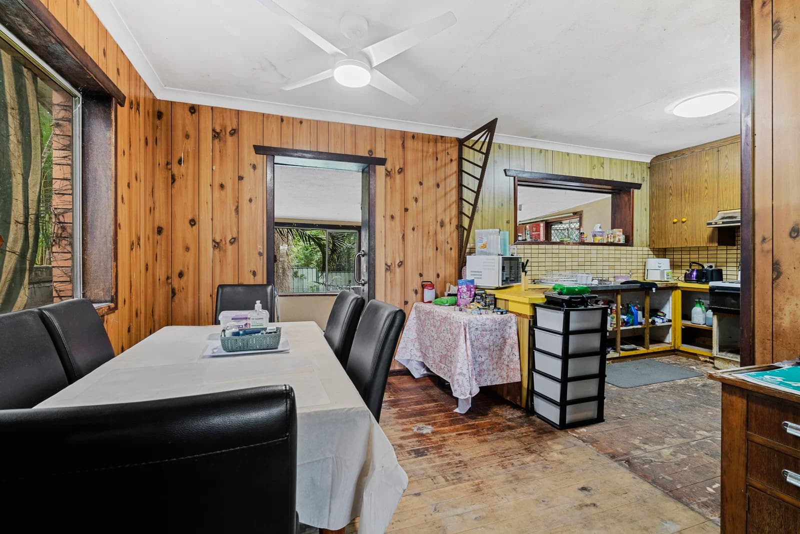 15 Boronia Drive, Southport, QLD, 4215, Southport - Thumbnail 4