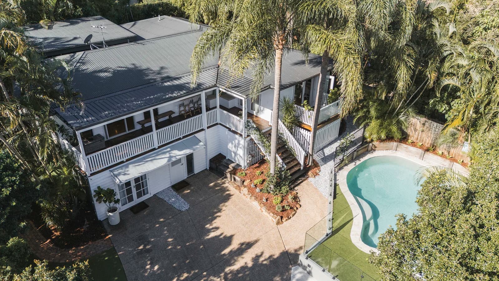 29 Leslie Drive, Noosa Heads, QLD, 4567, Noosa Heads - Thumbnail 2
