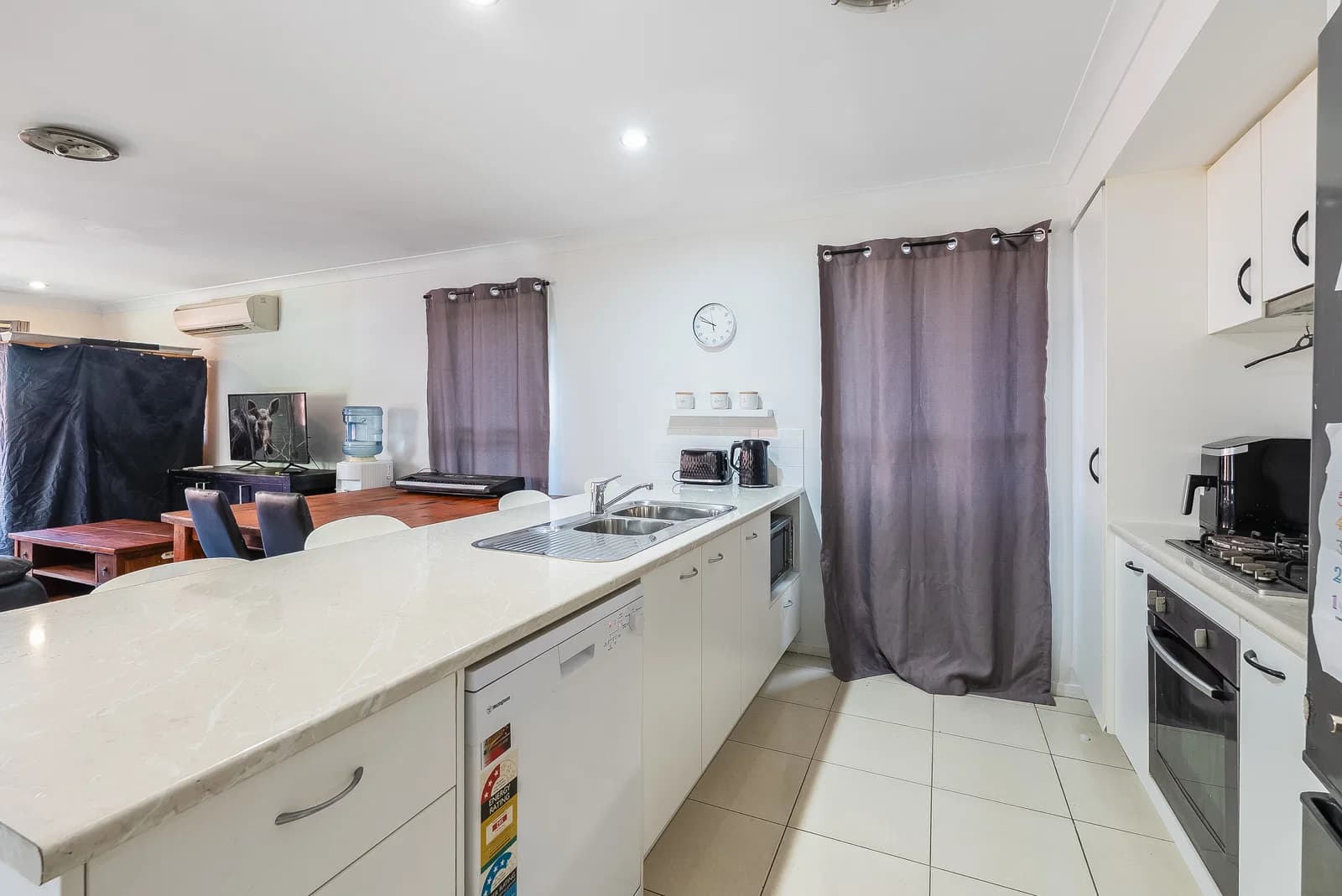 14 Meldrum Street, Kallangur, QLD, 4503, Kallangur - Thumbnail 6