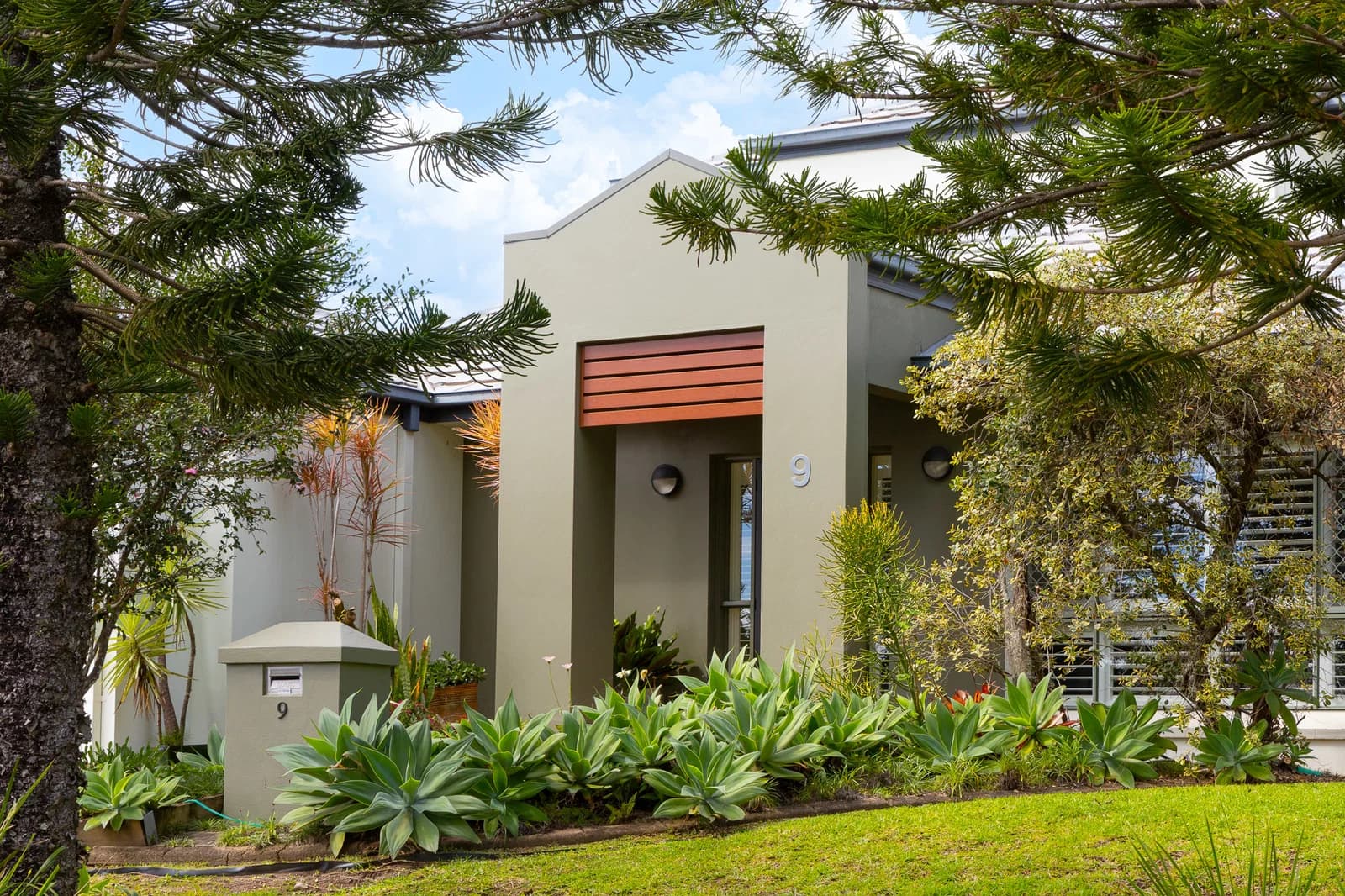 9 Saint Clair Court, Murrumba Downs, QLD, 4503, Murrumba Downs - Thumbnail 2