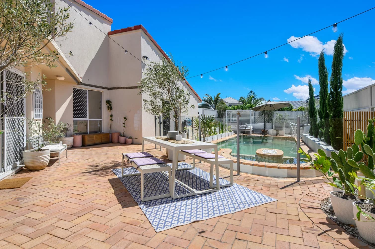 125 Sundance Way, Runaway Bay, QLD, 4216, Runaway Bay - Thumbnail 2