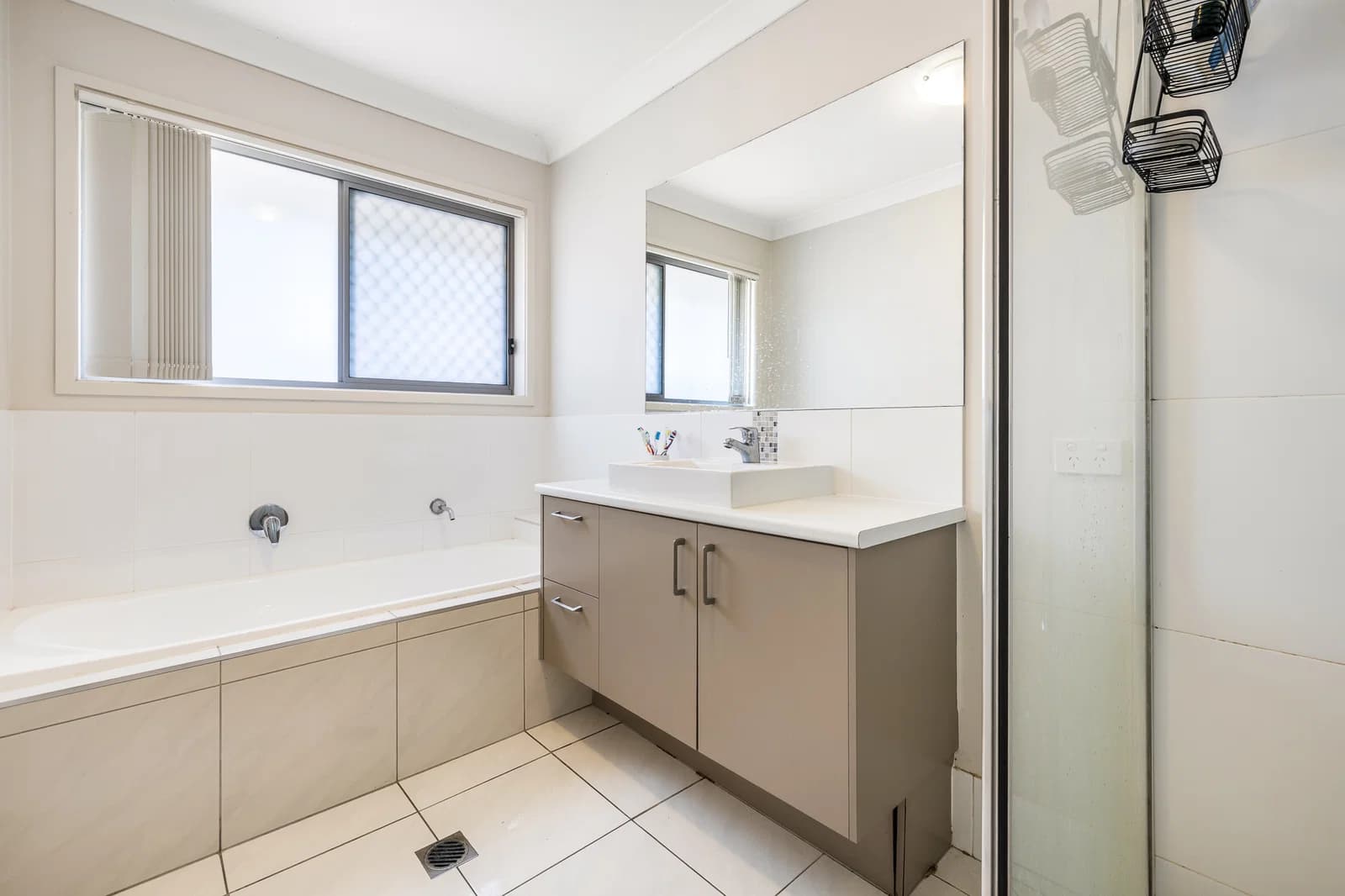 35 Sunstone Court, Logan Reserve, QLD, 4133, Logan Reserve - Thumbnail 5