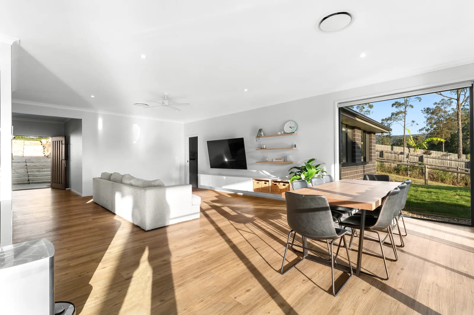 49 Sandford Street, Delaneys Creek, QLD, 4514, Delaneys Creek - Thumbnail 4