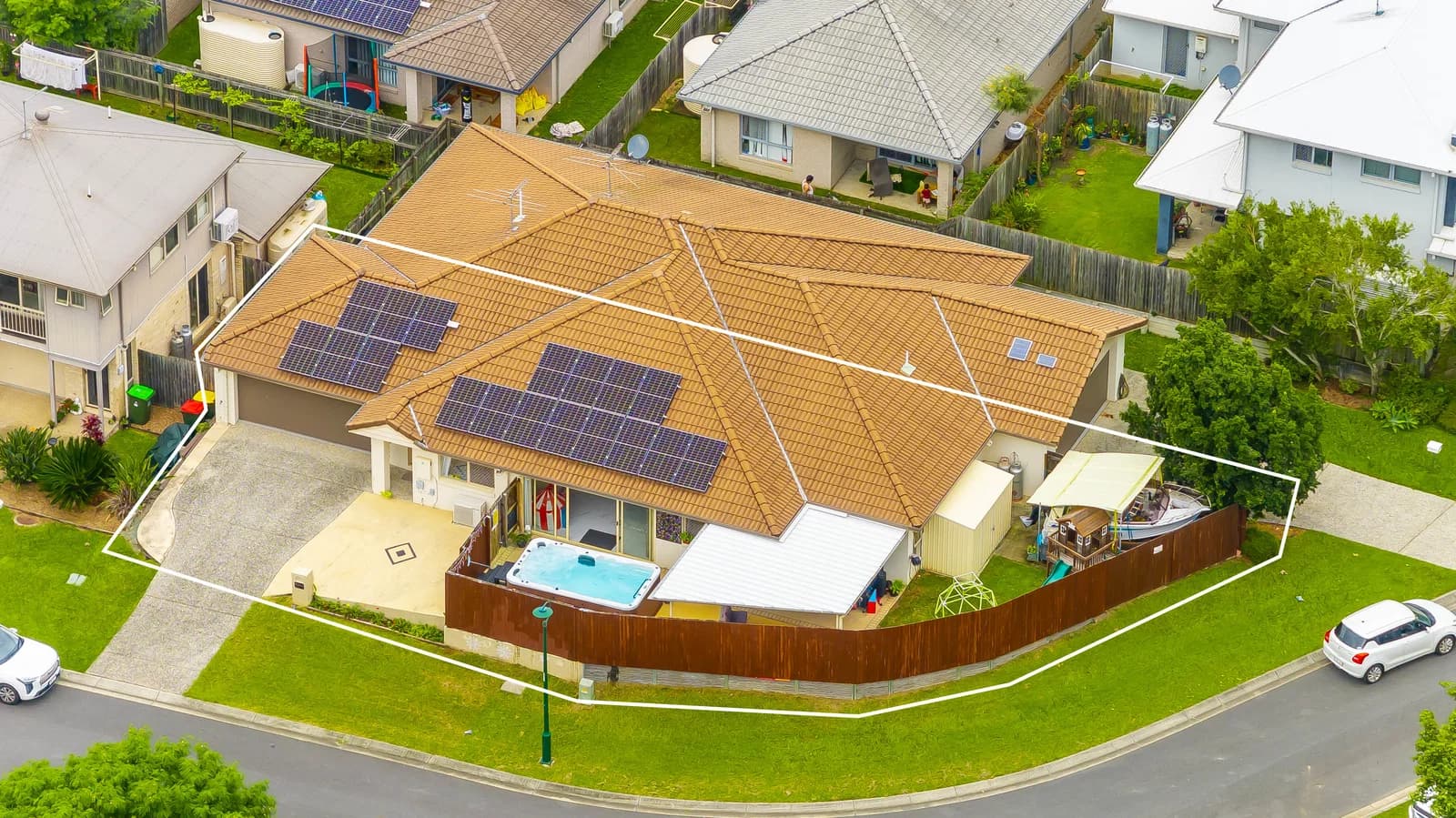 2/10-12 Montree Circuit, Kallangur, QLD, 4503, Kallangur - Thumbnail 2