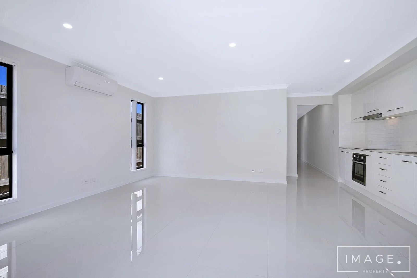 3 Mount Crosby Street, Park Ridge, QLD, 4125, Park Ridge - Thumbnail 5