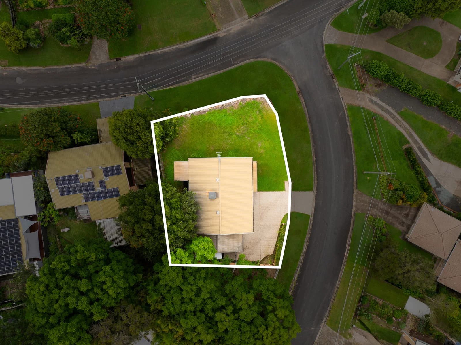 1 Portley Street, Bundamba, QLD, 4304, Bundamba - Thumbnail 2
