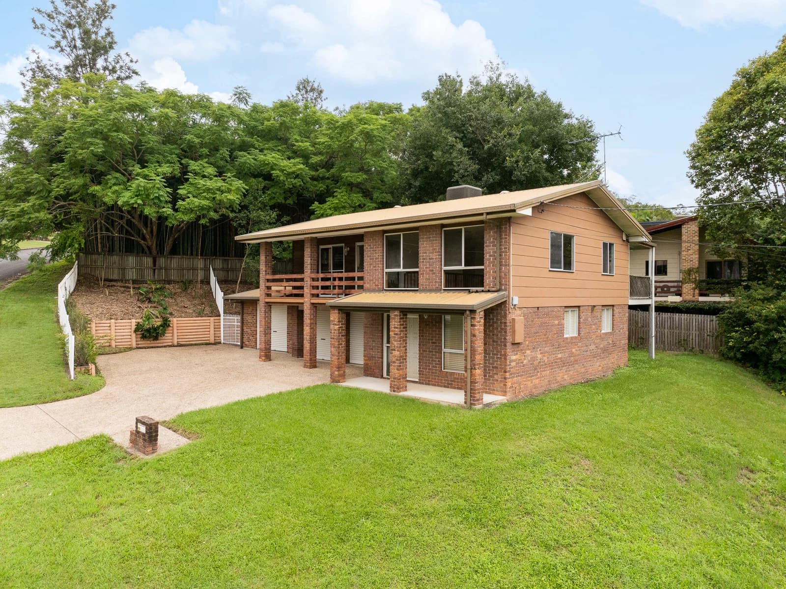 1 Portley Street, Bundamba, QLD, 4304, Bundamba - Thumbnail 3