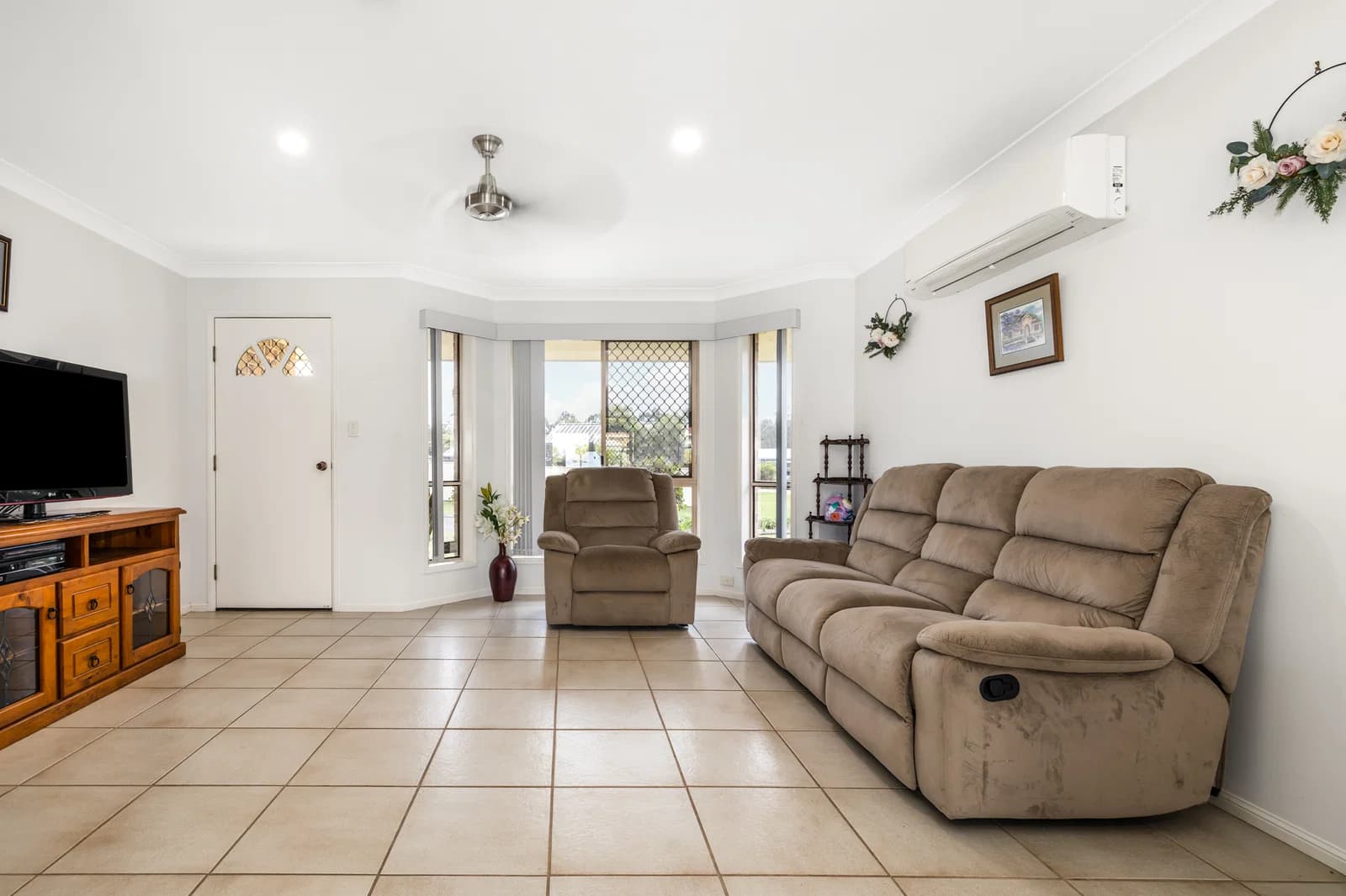 3 Arabian Close, Yamanto, QLD, 4305, Yamanto - Thumbnail 8