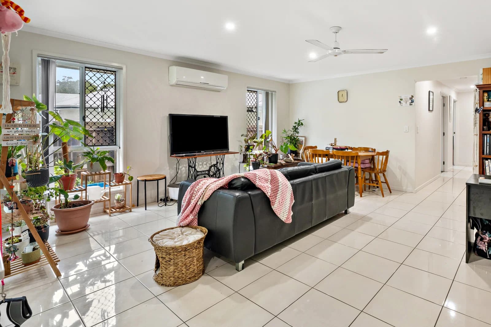65 Mint Crescent Griffin QLD 4503, Griffin - Thumbnail 8