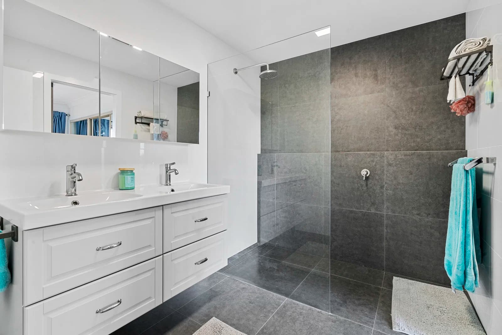 7/4 Sherwood Close, Mudgeeraba, QLD, 4213, Mudgeeraba - Thumbnail 5