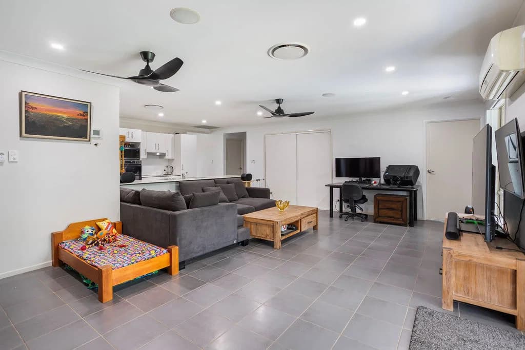 18 O'Kelly Court, Collingwood Park, QLD, 4301, Collingwood Park - Thumbnail 7