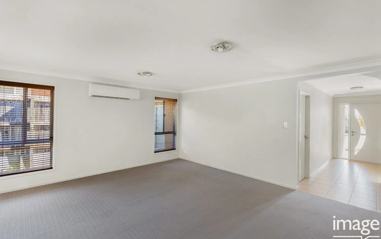 6 Anne Street, Augustine Heights, QLD, 4300, Augustine Heights - Thumbnail 2