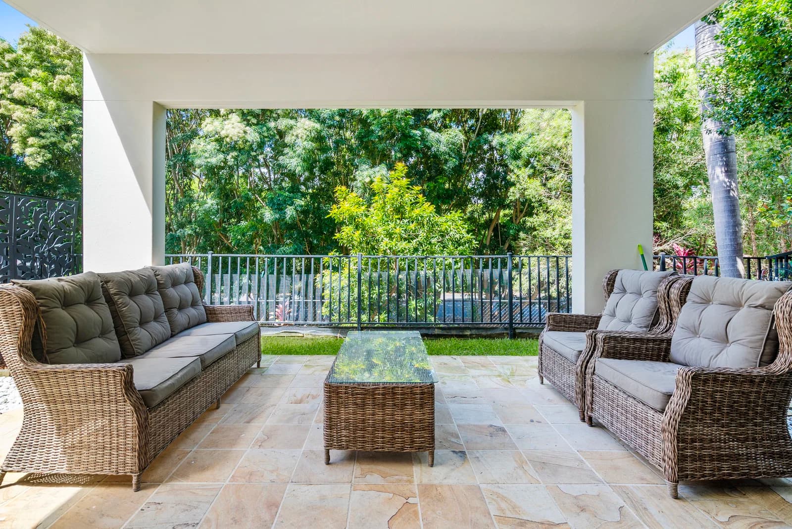 1051/1 The Cove Crescent, Carrara, QLD, 4211, Carrara - Thumbnail 5