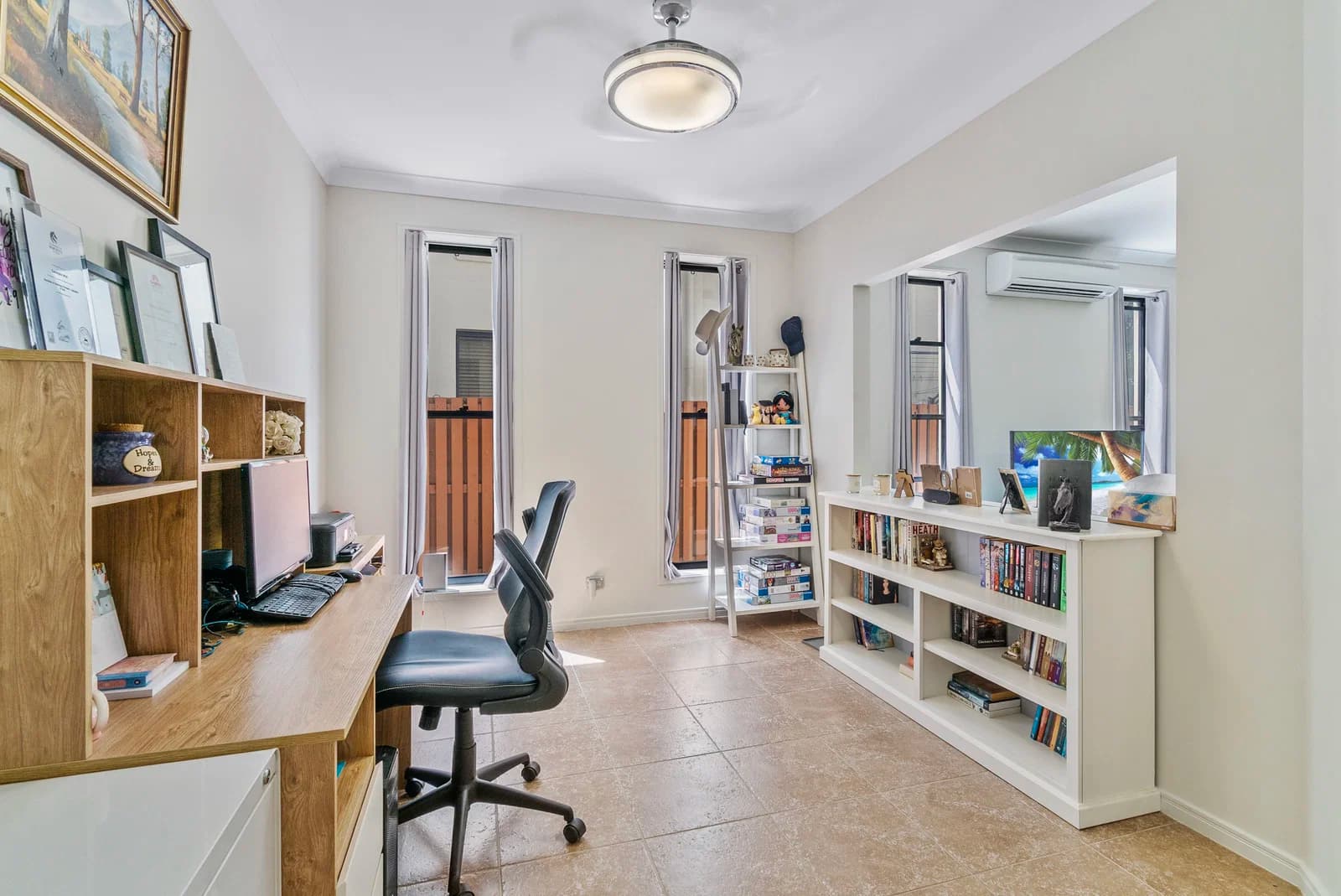 1051/1 The Cove Crescent, Carrara, QLD, 4211, Carrara - Thumbnail 7