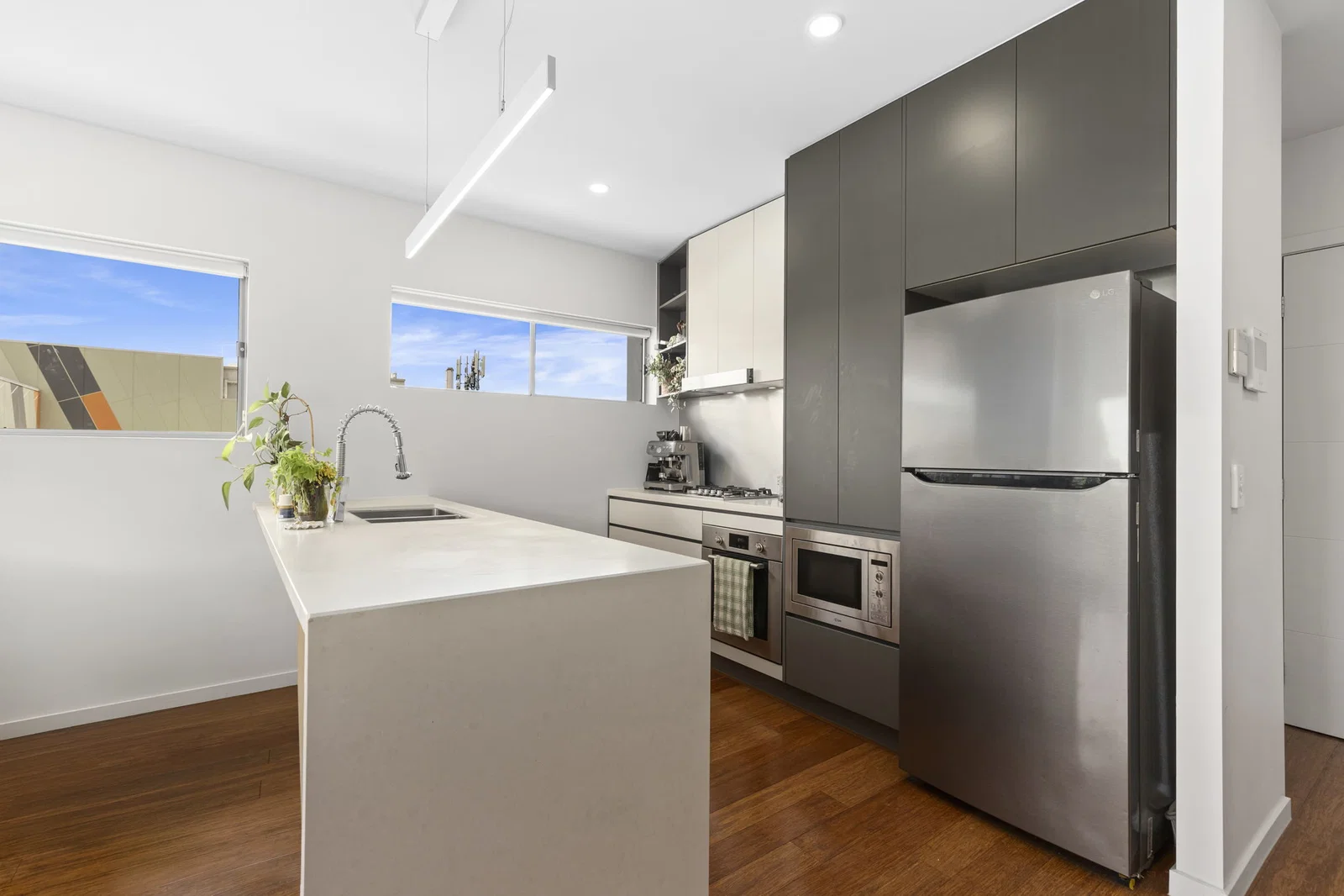 304/14 Brereton Street, South Brisbane, QLD, 4101, South Brisbane - Thumbnail 3