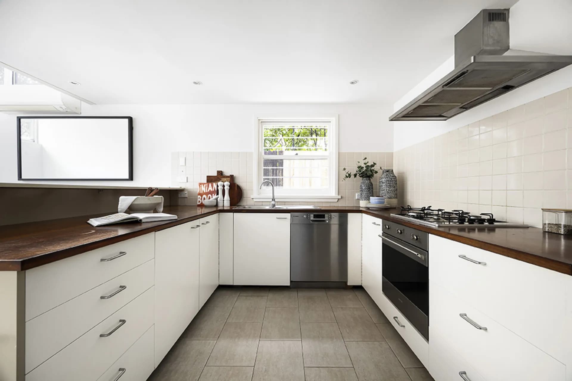27 Centennial Avenue, Randwick - Thumbnail 3