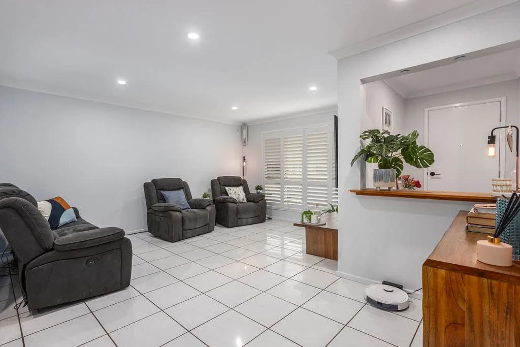 47 Gibbs Avenue, Collingwood Park, QLD, 4301, Collingwood Park - Thumbnail 3