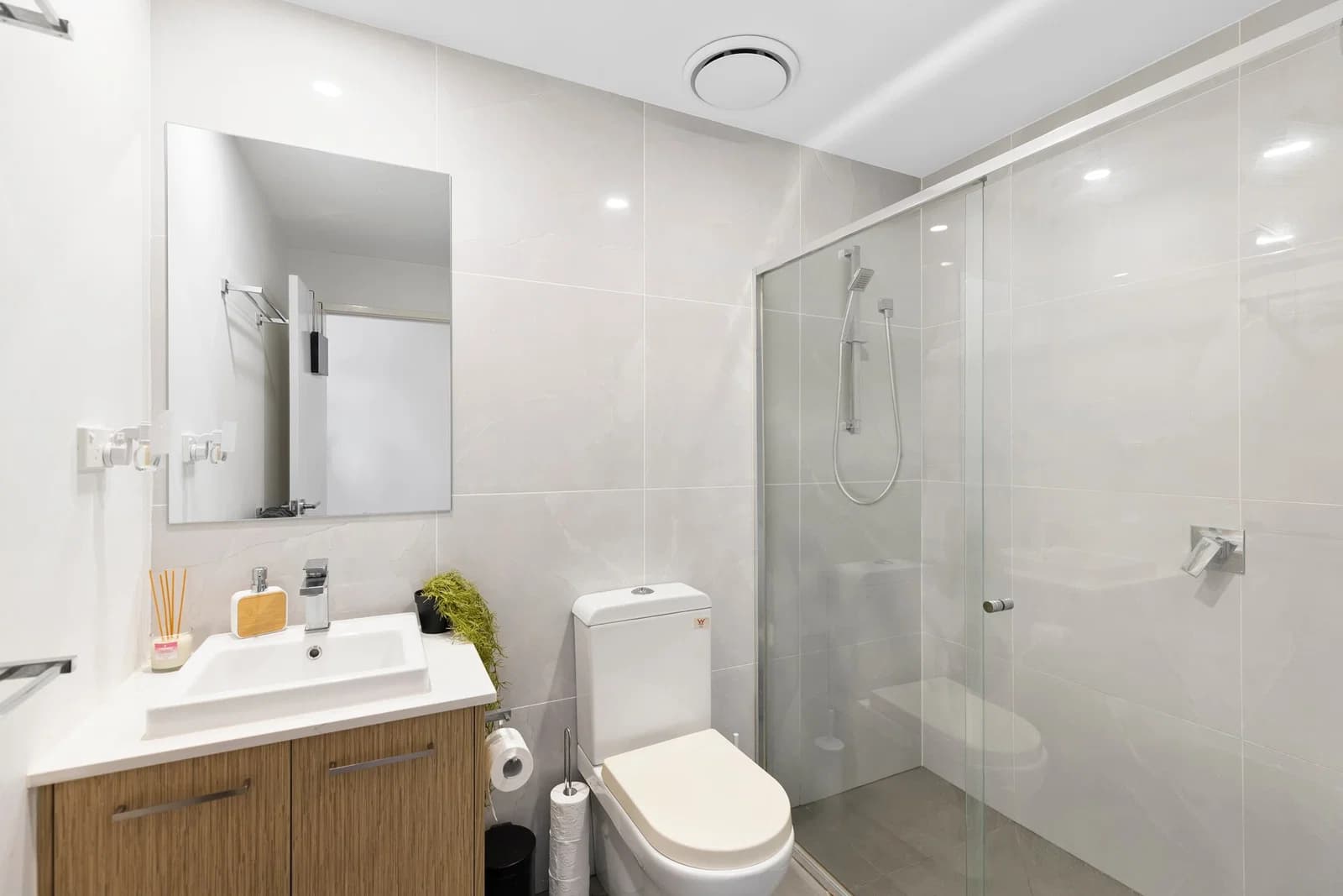 401/57 Ludwick Street, Cannon Hill, QLD, 4170, Cannon Hill - Thumbnail 6